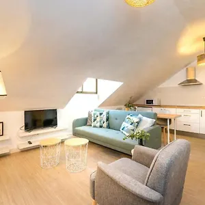  Apartamento Ct 231 - Center - Floor Ii